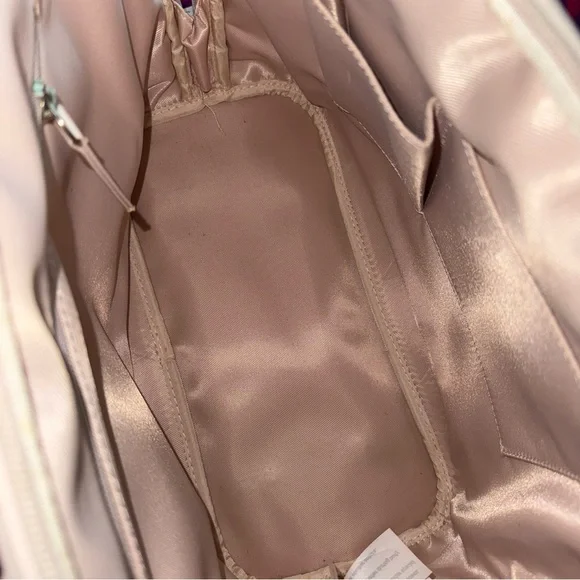 Hello Kitty Large Leopard Print Vinyl Top Handle Purse - Picture 5 of 16